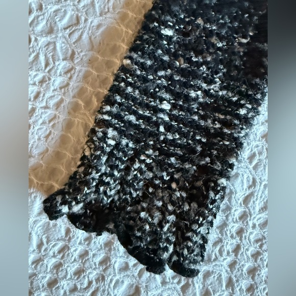 Vertigo Paris Ruffled Knit Cardigan Black White Speckled Button Up Sz S - Picture 8 of 13